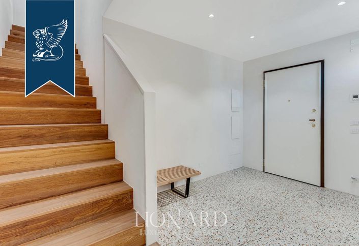 Image No.78-3 Bed Apartment for sale