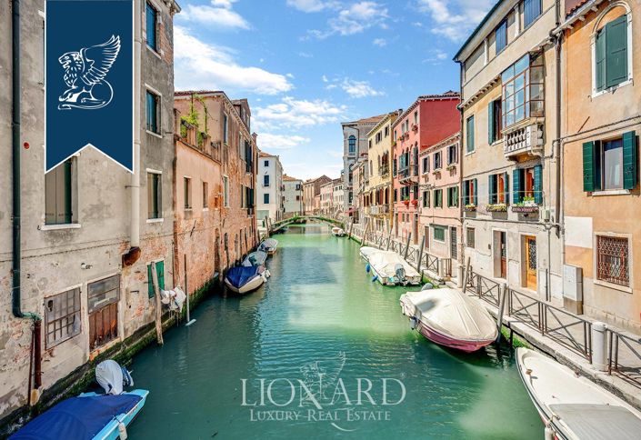 Image No.8-3 Bed Apartment for sale