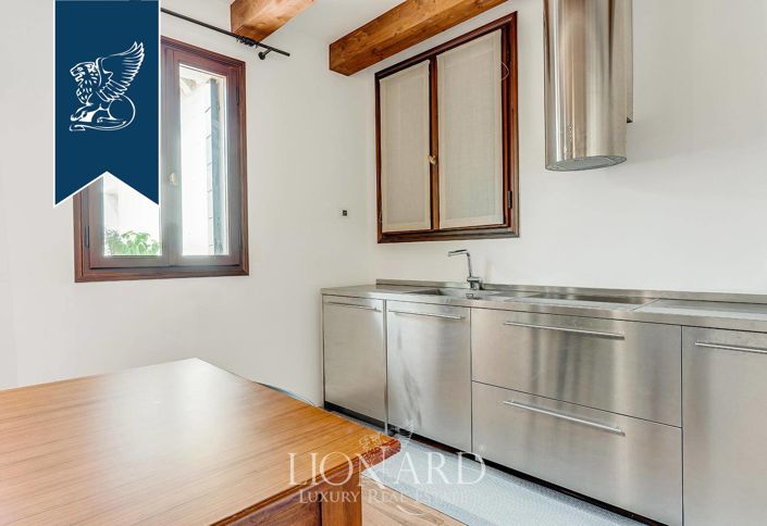 Image No.95-3 Bed Apartment for sale