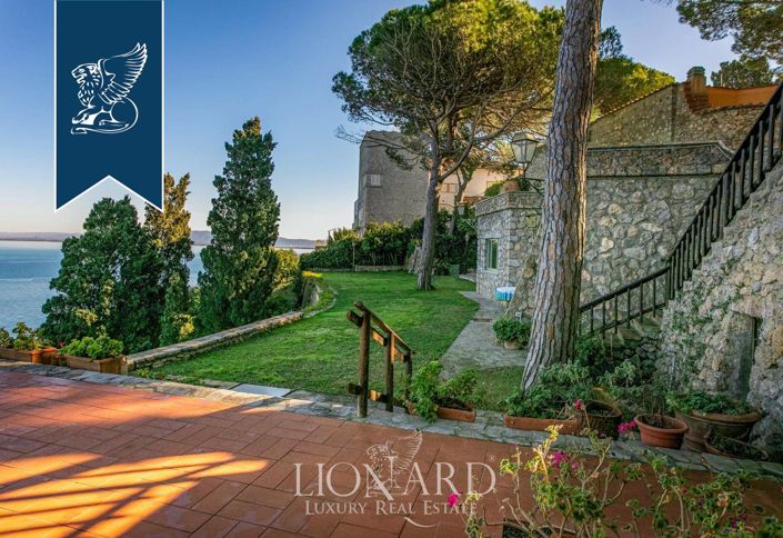 Image No.15-6 Bed Villa for sale