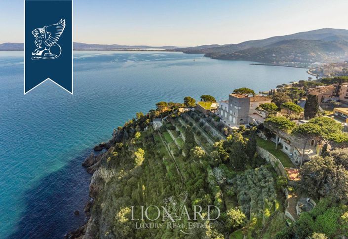 Image No.2-6 Bed Villa for sale