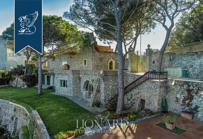 Image No.7-6 Bed Villa for sale