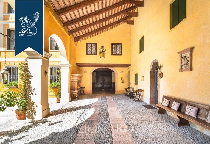 Image No.11-4 Bed Villa for sale