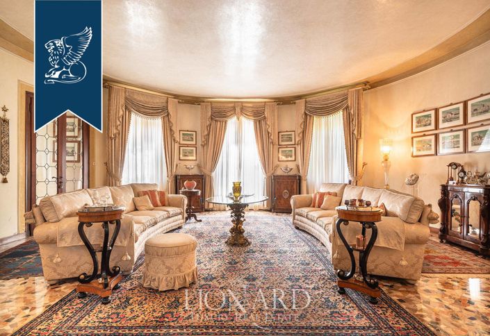 Image No.34-4 Bed Villa for sale