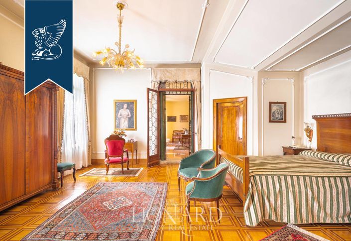 Image No.61-4 Bed Villa for sale