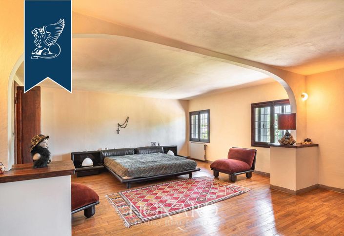 Image No.69-4 Bed Villa for sale