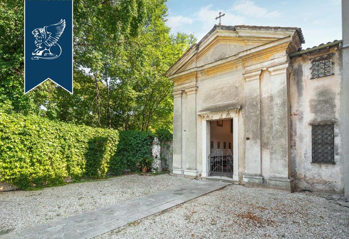 Image No.73-4 Bed Villa for sale