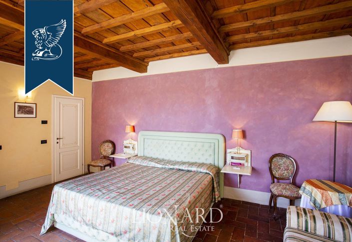 Image No.31-45 Bed Villa for sale