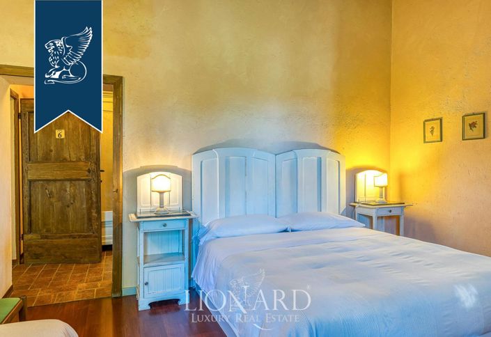 Image No.32-9 Bed Farmhouse for sale