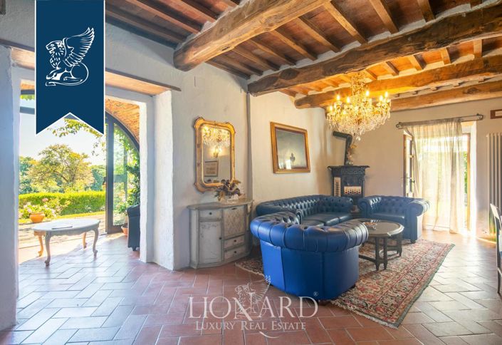 Image No.15-6 Bed Hotel for sale