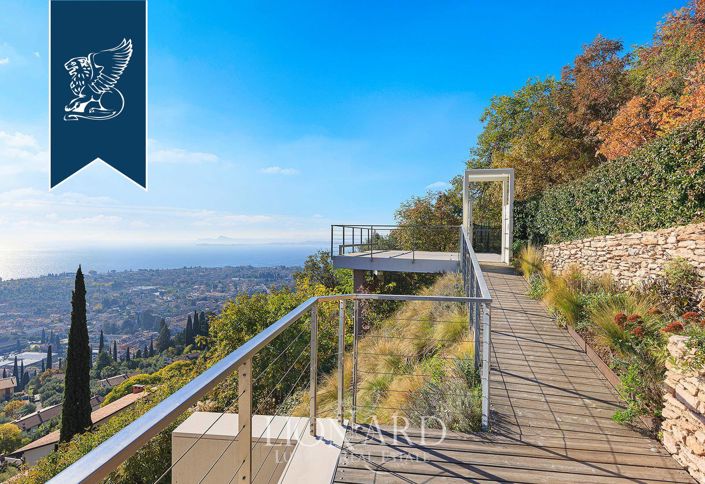 Image No.12-4 Bed Villa for sale