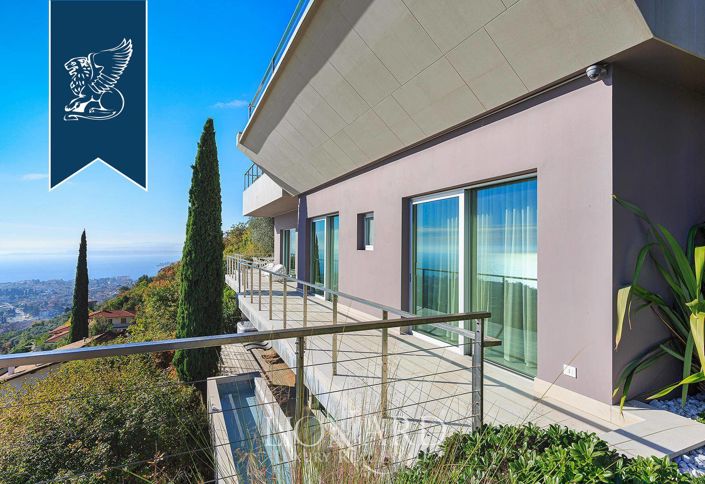 Image No.13-4 Bed Villa for sale