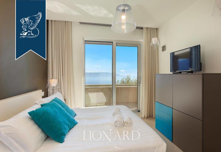 Image No.17-4 Bed Villa for sale