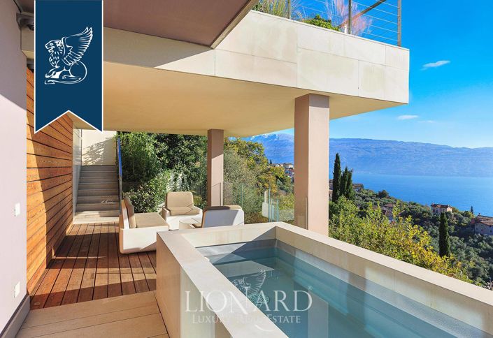 Image No.4-4 Bed Villa for sale