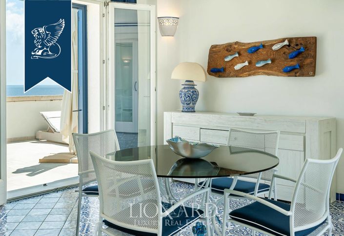 Image No.49-6 Bed Villa for sale