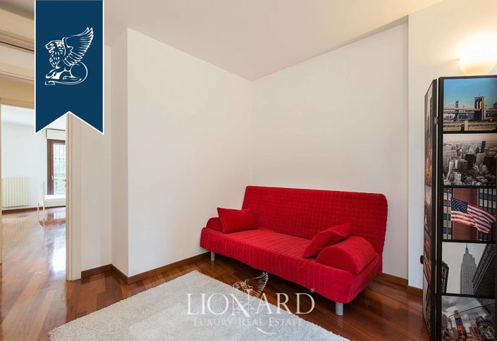 Image No.16-6 Bed Apartment for sale