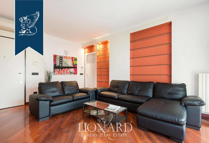 Image No.8-6 Bed Apartment for sale