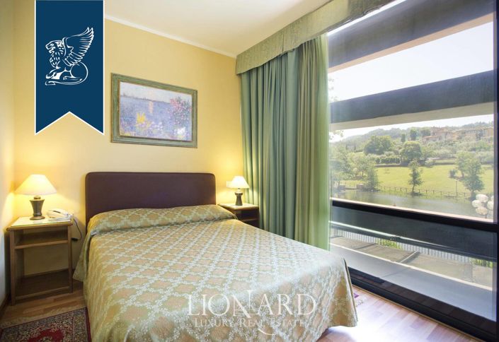 Image No.23-89 Bed Hotel for sale