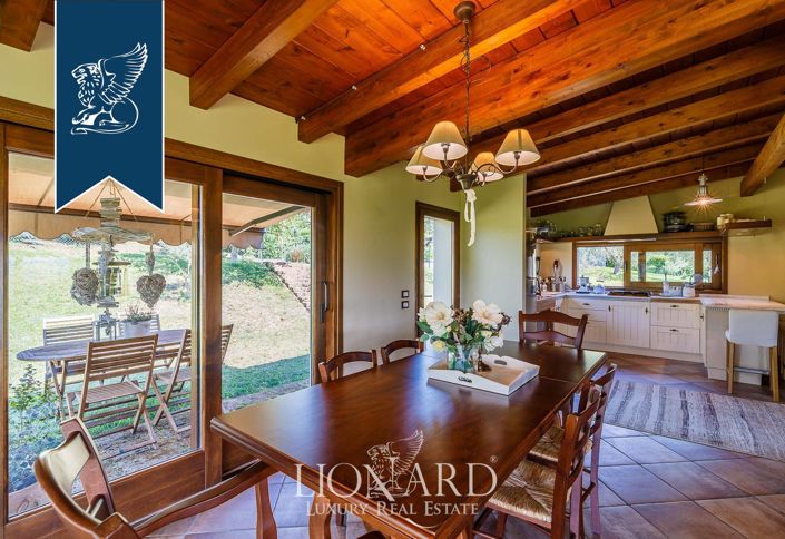 Image No.30-6 Bed Farmhouse for sale