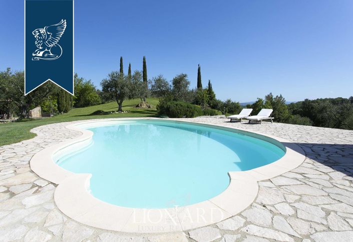 Image No.16-5 Bed Country House for sale