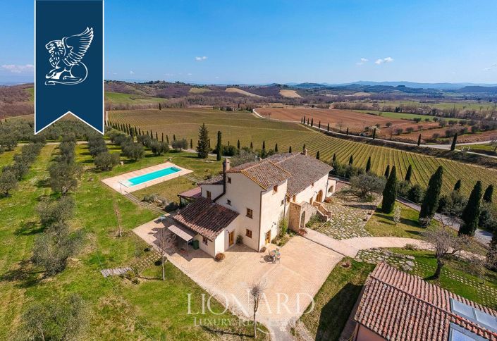 Image No.13-21 Bed Hotel for sale