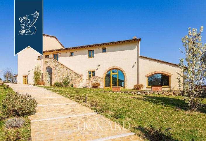 Image No.29-21 Bed Hotel for sale