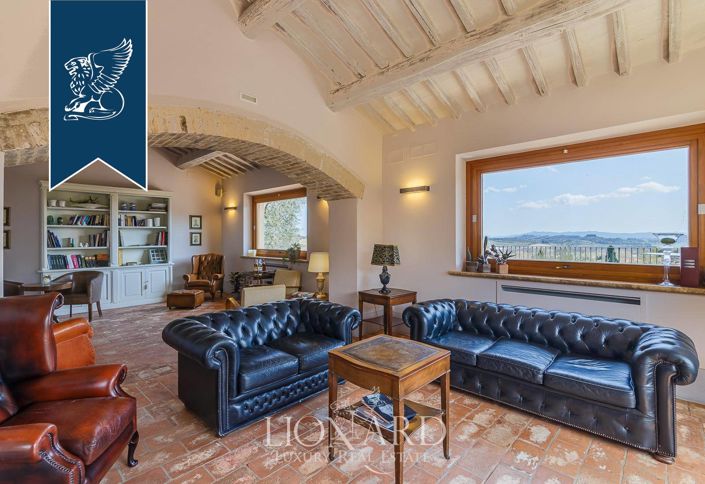 Image No.62-21 Bed Hotel for sale