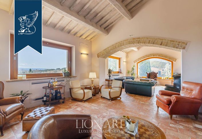 Image No.65-21 Bed Hotel for sale