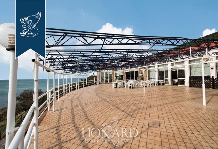 Image No.19-Un hôtel de 15 chambres à vendre à Livorno