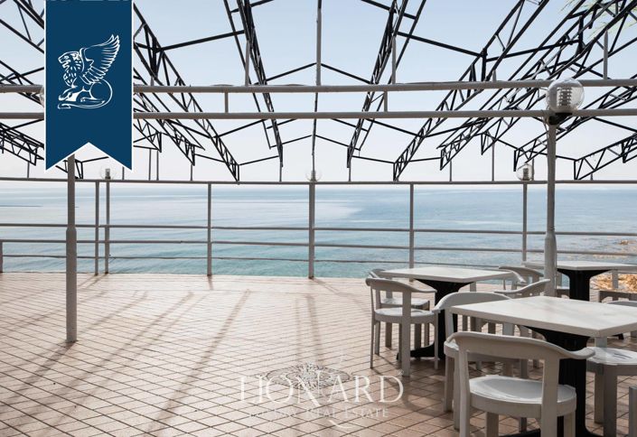 Image No.30-Un hôtel de 15 chambres à vendre à Livorno