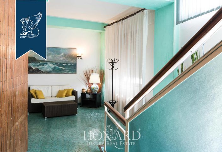 Image No.32-Un hôtel de 15 chambres à vendre à Livorno