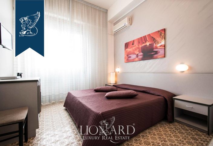 Image No.41-Un hôtel de 15 chambres à vendre à Livorno