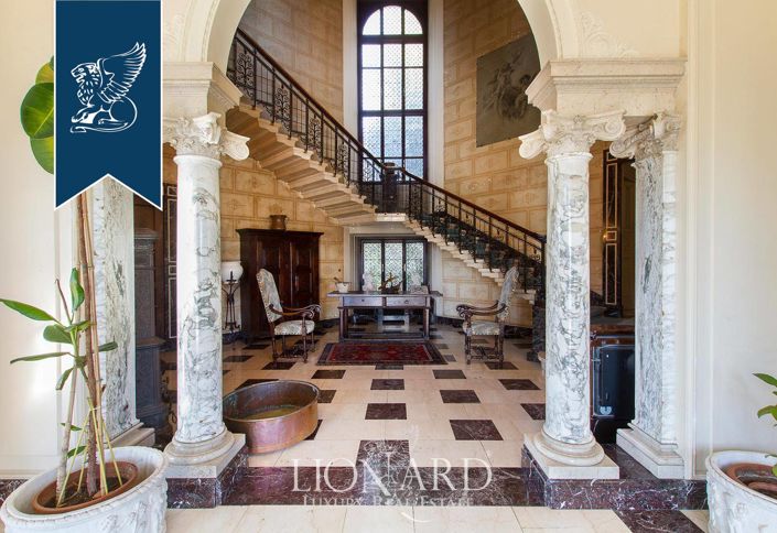 Image No.23-10 Bed Villa for sale