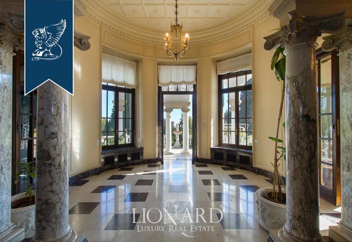 Image No.29-10 Bed Villa for sale