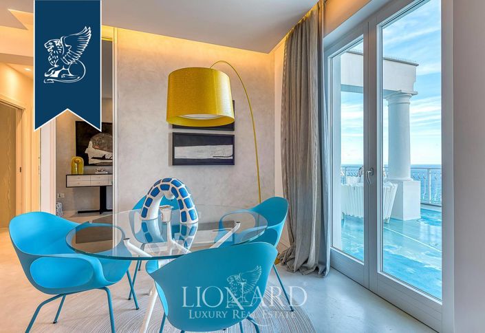 Image No.12-Appartement de 2 chambres à vendre à Capri