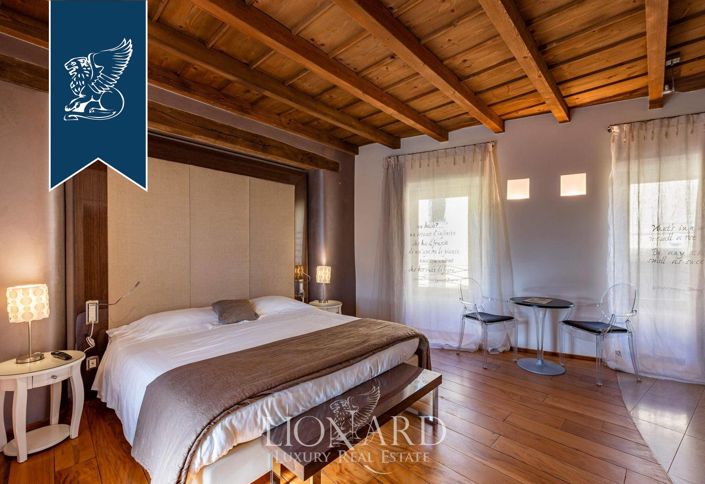 Image No.47-Un hôtel de 23 chambres à vendre à Lecco