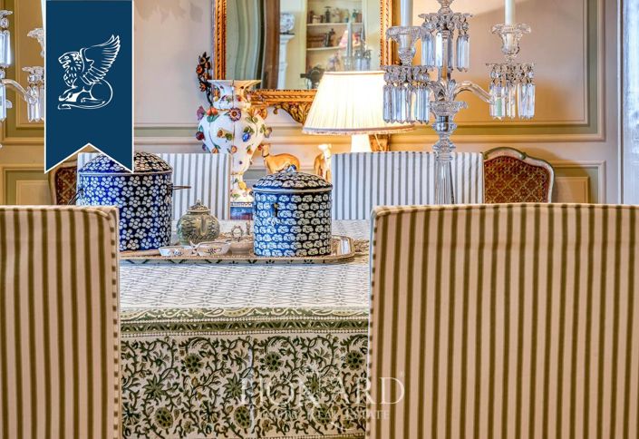 Image No.14-7 Bed Flat for sale