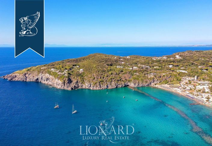 Image No.3-6 Bed Villa for sale