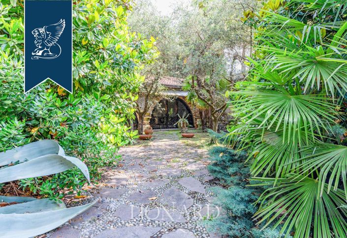 Image No.6-4 Bed Villa for sale