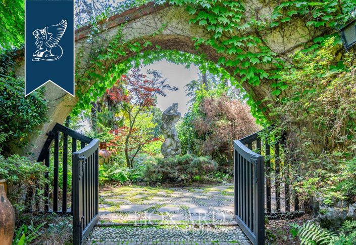 Image No.9-4 Bed Villa for sale