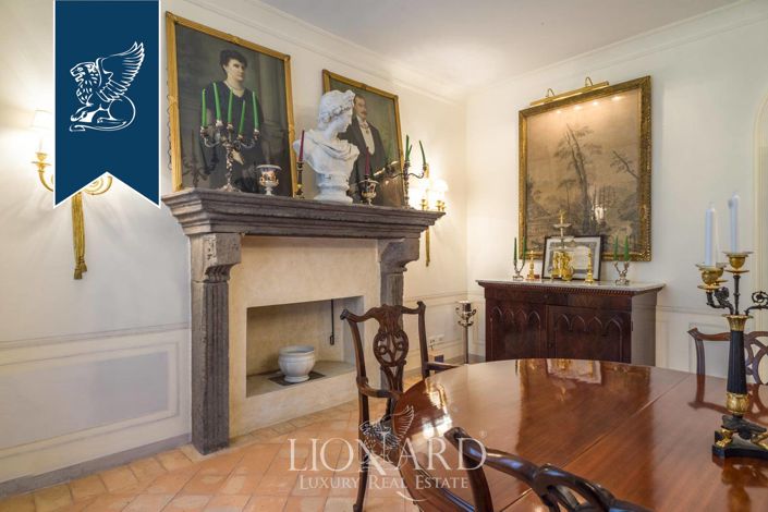 Image No.11-5 Bed Property for sale