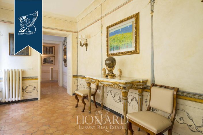 Image No.23-5 Bed Property for sale