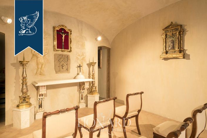 Image No.41-5 Bed Property for sale