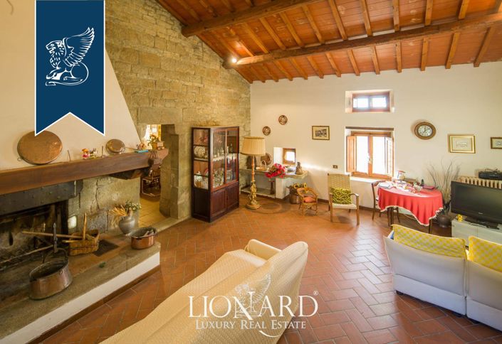 Image No.20-7 Bed Farmhouse for sale