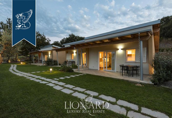 Image No.18-80 Bed Hotel for sale