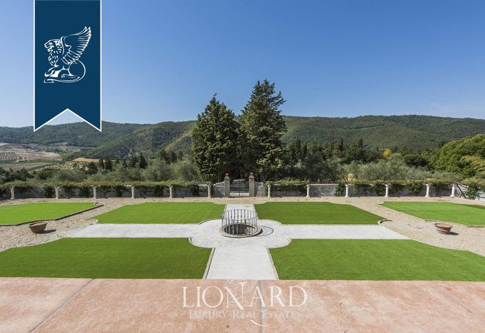 Image No.3-22 Bed Villa for sale