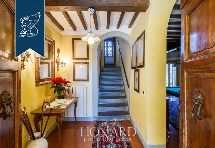 Image No.22-2 Bed Farmhouse for sale