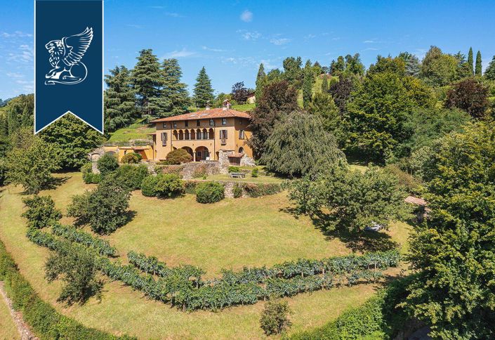 Image No.2-Villa de 9 chambres à vendre à Bergame