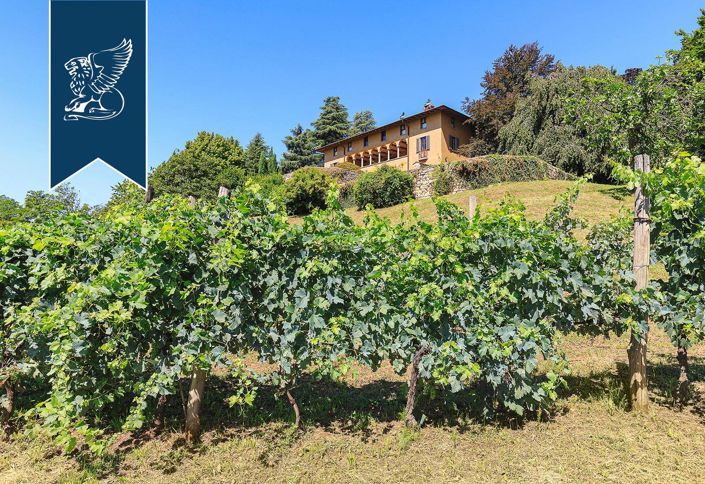 Image No.3-Villa de 9 chambres à vendre à Bergame