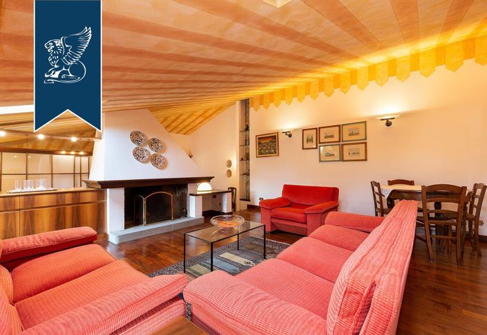 Image No.37-Villa de 9 chambres à vendre à Bergame